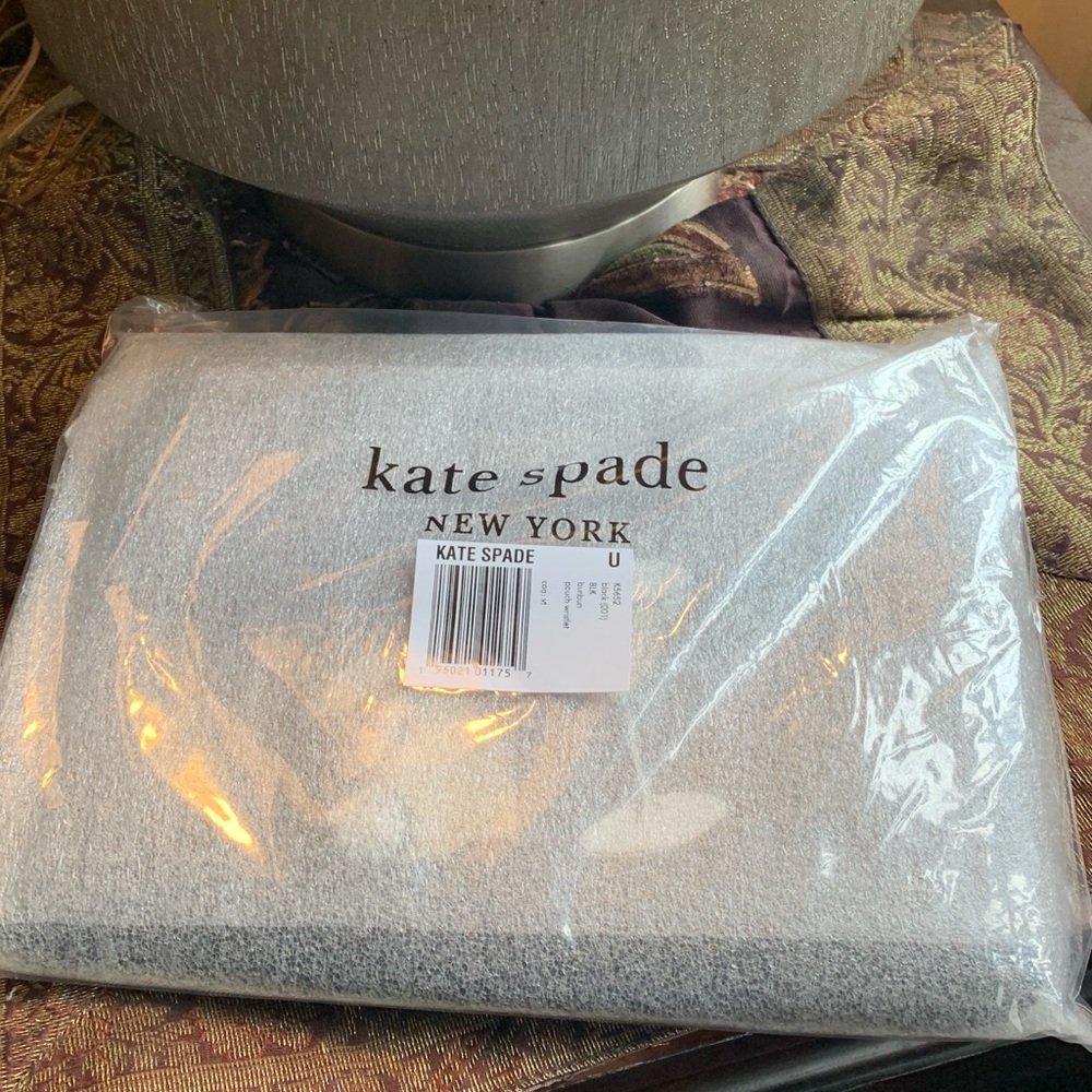 Authentic KATE SPADE leather large zip top wristlet Bunny glitter pearls - Picture 11 of 11